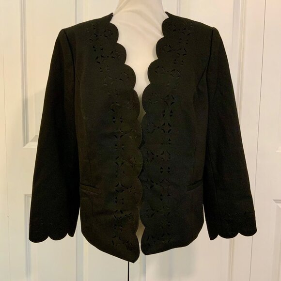 Banana Republic Black Open Front Scalloped Hem Laser Cut Blazer Size 12 - Picture 2 of 11